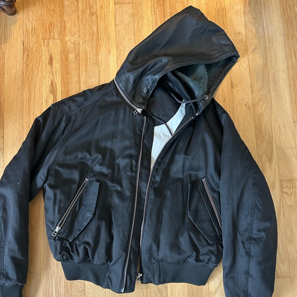 Women’s Aritzia Bomber
 Jacket
